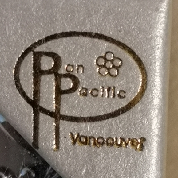 ❤️ Turquoise Silver Butterfly Brooch - Picture 6 of 8